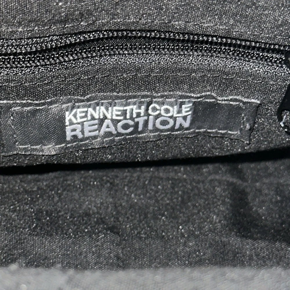 Kenneth Cole Reaction Black Leather Clutch Wristlet